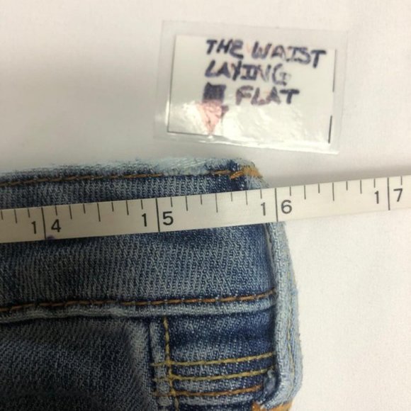 Fossil Classic Distressed Blue Jean Denim Capris - Picture 4 of 11